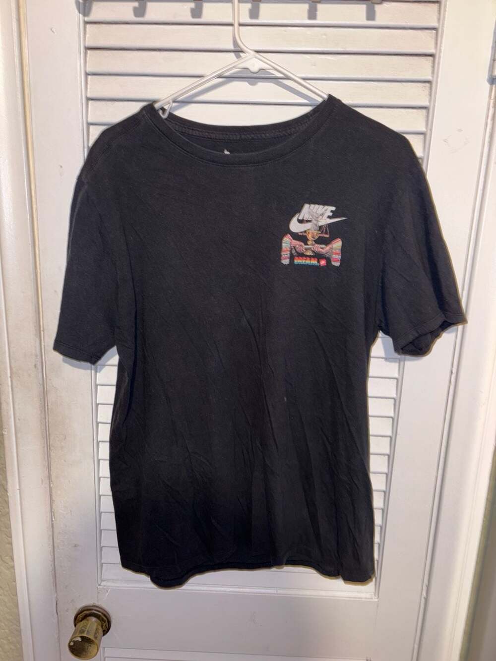 Nike LHM Graphic T-Shirt Size S Black Latin Heritage Month